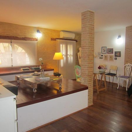 Living Valencia Studio Serranos Room photo